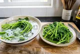Luộc rau xong chuyển màu vàng úa? Thử ngay mẹo này, rau xanh giòn lâu hơn