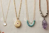 Chọn 1 sợi dây chuyền bạn thích nhất sẽ nói trước vận may bạn gặp trong tháng 10