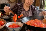 Mẹo để cà chua nhanh tróc vỏ, sánh mịn