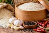 Cách giữ gạo lâu mốc, không mối mọt: Cho 3 thứ này vào, gạo để lâu vẫn khô, ít mọt