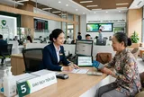 Lãi suất tiết kiệm chạm 8,7%/năm: Muốn hưởng mức cao, người gửi phải đáp ứng loạt điều kiện