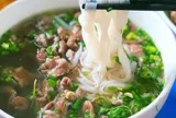 3 sai lầm nào thường gặp khi ăn phở sáng? Điều đáng sợ nhất không phải là ít rau, thêm quẩy nhưng ai cũng làm