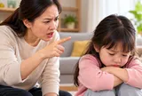 7 câu nói của cha mẹ khiến con ngày càng nhụt chí, mất tự tin: Cha mẹ nói nhiều, đời con bi đát