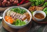 11 món ăn sáng mà bạn không nên bỏ lỡ khi đến Cố đô Huế, thơm ngon khó cưỡng, giá chỉ từ 35.000 đ/phần