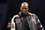 Michael Page ký hợp đồng thi đấu nhiều trận với Misfits Boxing sau khi rời UFC