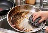 Lời nhắc cho những gia đình đang dùng búi sắt cọ nồi