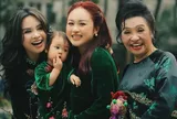 NSND Thanh Lam khoe nhan sắc 4 thế hệ gia đình xinh như hoa, bạn trai bác sĩ chúc mừng con gái bạn đời