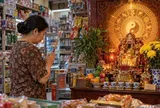 Ngày thường có nên thắp hương khấn Thần tài không?