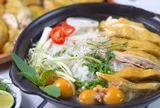 Cách nấu phở gà ngọt thanh, chuẩn vị tại nhà