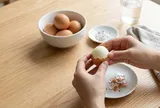 Cách luộc trứng dễ bóc vỏ: Chỉ cần thêm một gia vị đặc biệt