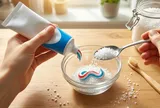 Vì sao nên trộn kem đánh răng với muối trắng?