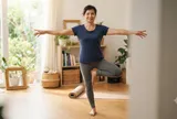 Thử đứng một chân trong 10 giây: Cảnh báo dấu hiệu lão hóa nhiều người dễ bỏ qua