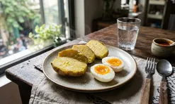 Bữa sáng chỉ cần khoai lang và trứng: Ăn đúng cách nhận nhiều lợi ích