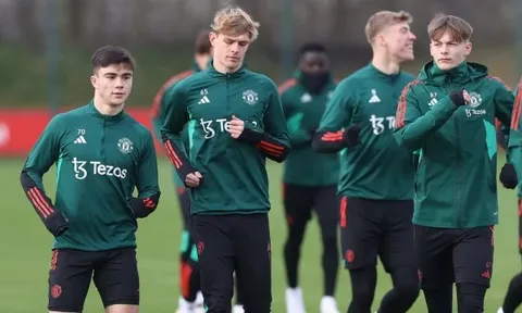 Tài năng trẻ 17 tuổi của Man United hứa hẹn có cơ hội dưới thời Ruben Amorim