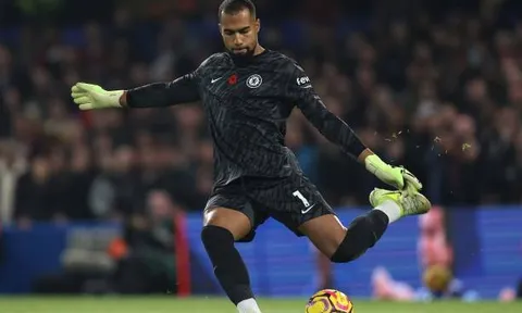 Thế tiến thoái lưỡng nan trong khung gỗ Chelsea