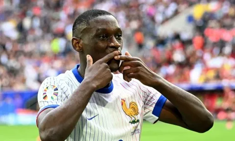 Thương vụ hoàn hảo với PSG và Man Utd