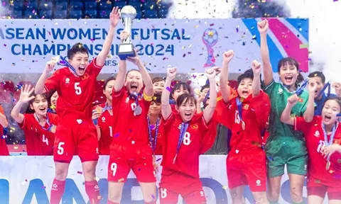 Tuyển futsal nữ Việt Nam hạ Thái Lan, giành chức vô địch lịch sử