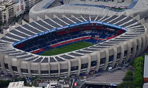 Nasser Al-Khelaifi: PSG sẽ rời Parc des Princes, gia hạn với Luis Enrique đến 2027
