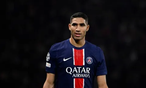 Tìm người chia lửa với Hakimi, PSG "thừa nước đục thả câu" Chelsea