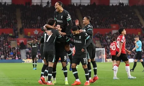 Siêu máy tính dự đoán kết quả Premier League: Ngôi vương đổi chủ