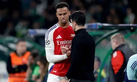 Arteta lo lắng khi Gabriel Magalhães bị đau phút cuối