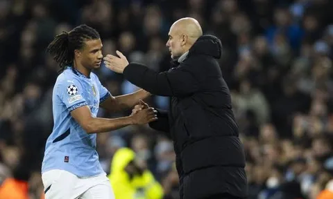 Nathan Ake: "Đó là điều duy nhất Man City có thể làm lúc này"