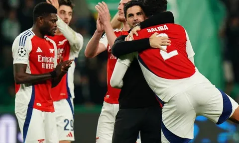 Arsenal nắm lợi thế bất ngờ trong cuộc đua vô địch với Liverpool