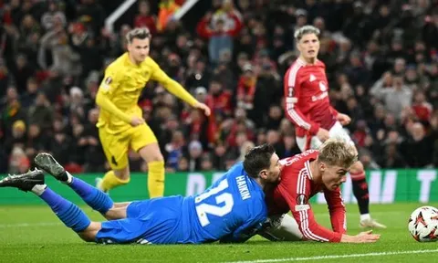 HLV Amorim bất ngờ chê Hojlund, fan Man Utd liền phản ứng