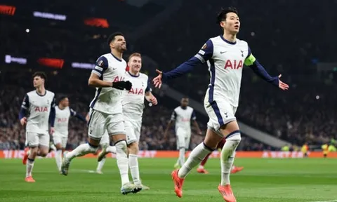 Hummels khiến Tottenham ôm hận ở phút bù giờ