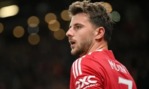 Tại sao Amorim là 'cứu tinh' của Mason Mount?