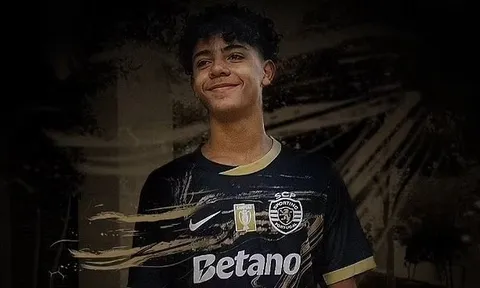 Tri ân Cristiano Ronaldo, Sporting Lisbon chọn Ronaldo Jr. làm người mẫu cho áo đấu mới