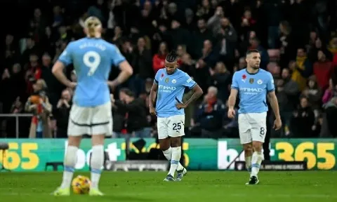 3 lý do khiến Manchester City chìm vào khủng hoảng