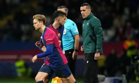 Khoảnh khắc bất ngờ của Frenkie de Jong trong trận gặp Las Palmas mà mọi người bỏ qua
