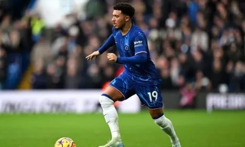 M.U thắng đậm Everton, Jadon Sancho có động thái với đồng đội cũ