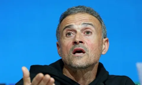 PSG dậy sóng