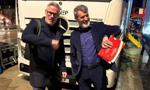 Roy Keane tiếp tục 'đùa dai', chờ fan ẩu đả ngoài bãi xe sân Anfield