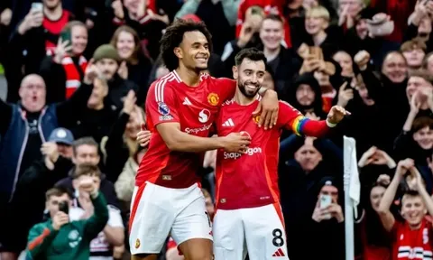Zirkzee "cười trở lại", Amorim vẫn chưa hài lòng với Man United