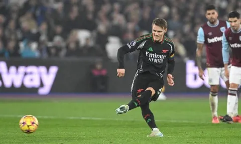 Điểm tựa cho Arsenal trước cuộc đại chiến M.U