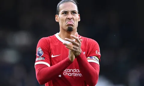 Chuyển nhượng tối 5/12: Khúc mắc trong quá trình gia hạn giữa Van Dijk và Liverpool, M.U cân nhắc tương lai Luke Shaw