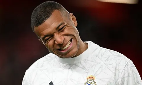 Cơn đau đầu nhức nhối Mbappe tại Real Madrid