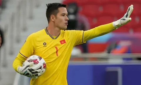 Filip Nguyễn ấn tượng với HLV Kim Sang-sik