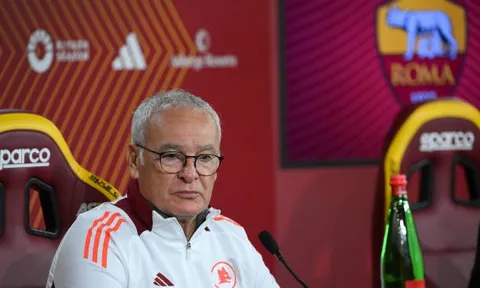 HLV Claudio Ranieri: Tháng 12 sẽ quyết định tương lai của AS Roma