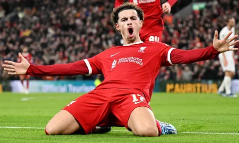 Gerrard nêu tên cầu thủ xuất sắc hơn mình ở Liverpool