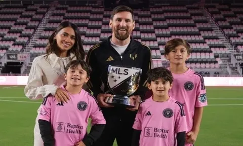 Inter Miami bị loại, Messi vẫn nhận giải cầu thủ xuất sắc nhất MLS 2024