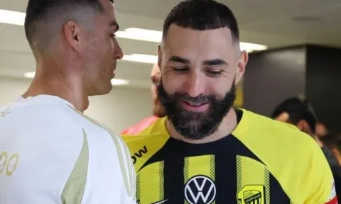 Khoảnh khắc đặc biệt giữa Ronaldo và Benzema