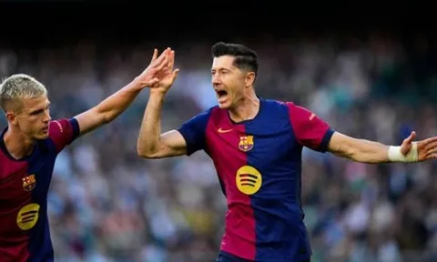 5 điểm nhấn Betis 2-2 Barca: Điểm sáng Lewandowski; Nỗi lo hàng phòng ngự
