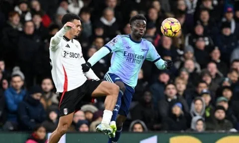 Chuyên gia lý giải nguyên nhân Arsenal 'câm bàn' trong hiệp một trước Fulham