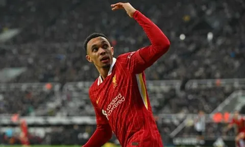 Chuyển nhượng tối 08/12: M.U tính gây sốc với Son; Alexander-Arnold tới Man City?