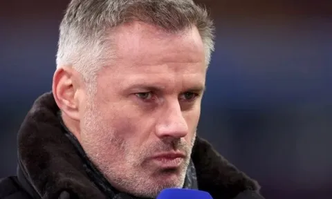 'Vũ khí' lợi hại của Arsenal khiến Jamie Carragher kinh ngạc