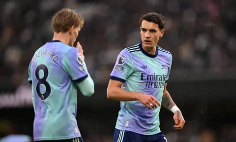 Arsenal và nỗi lo "Holding 2.0"